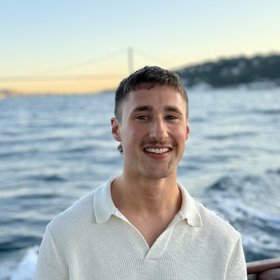 Samuel Stiller, Product Manager
